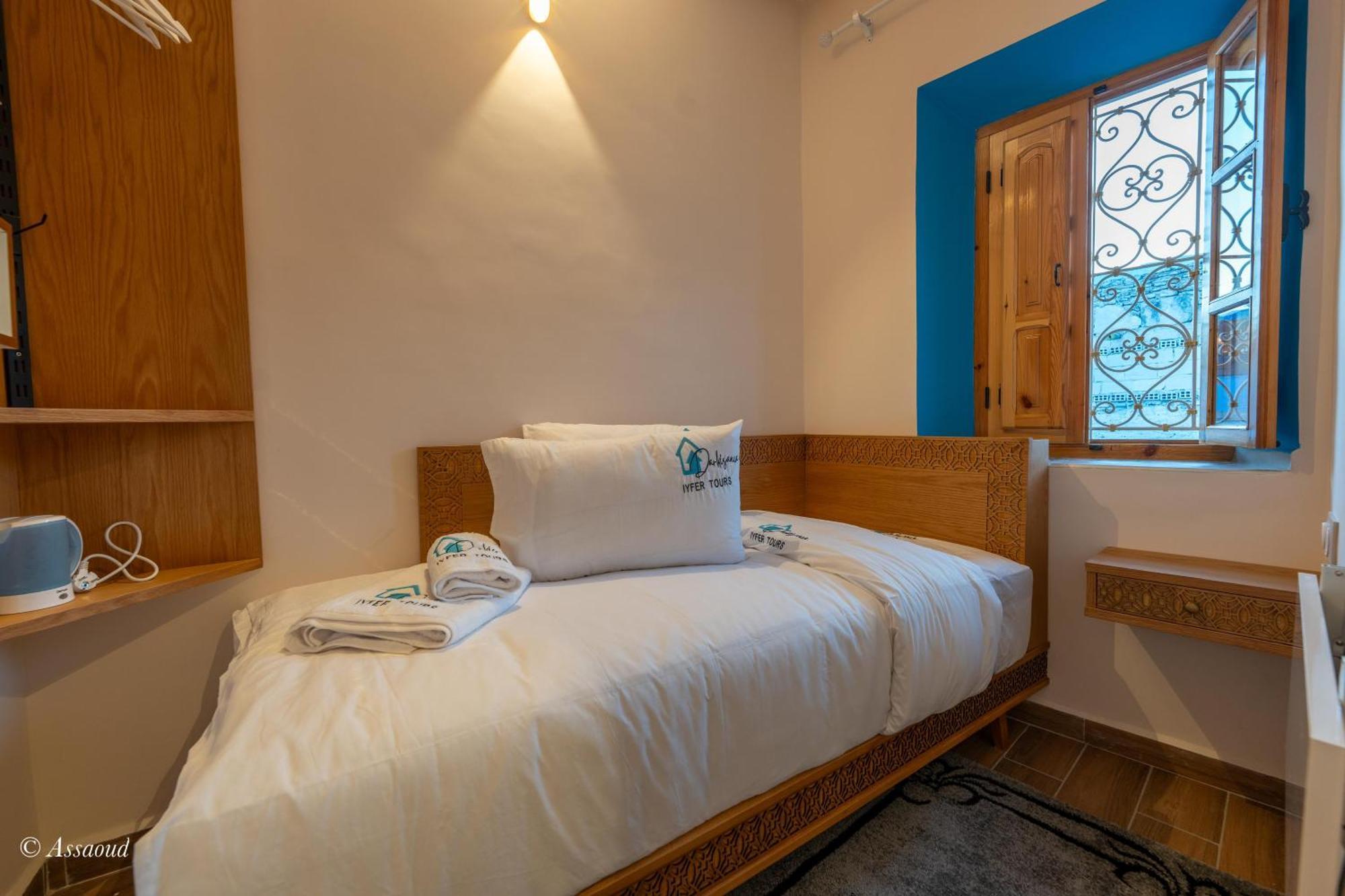 Dar Kisania Hotel Chefchaouen Szoba fotó